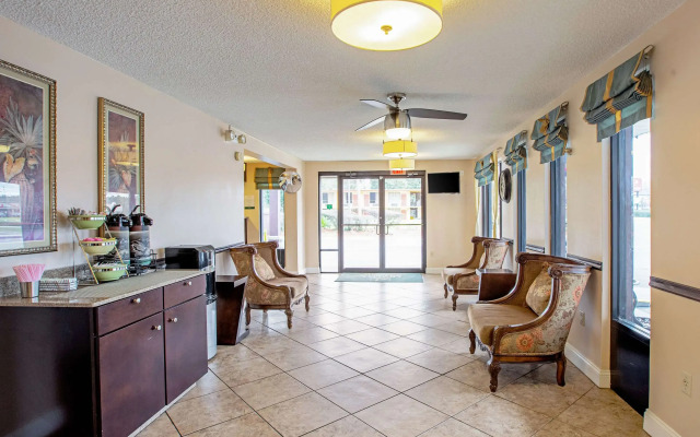 Quality Inn & Suites Live Oak I-10 Exit 283