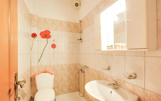 Elegant Holiday Home in Stournareika With Balcony