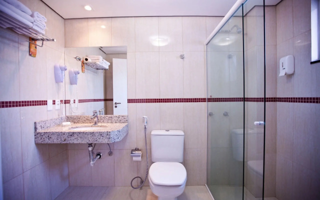 Del Rey Quality Hotel