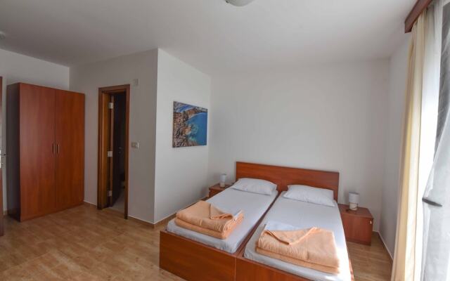 Studio Apartments 6 Palmi