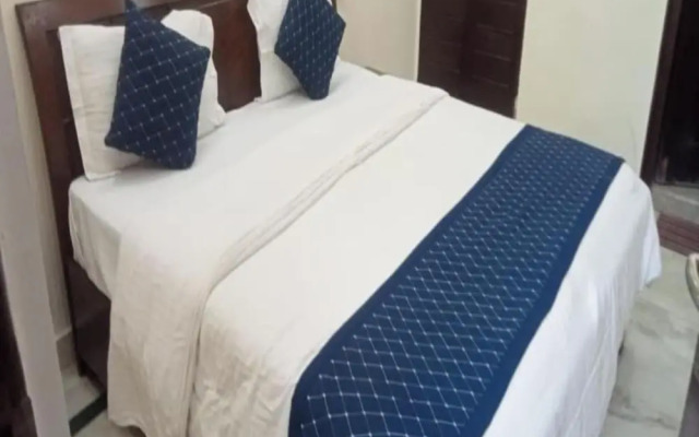 Room-home Stay Bed And Break Fast