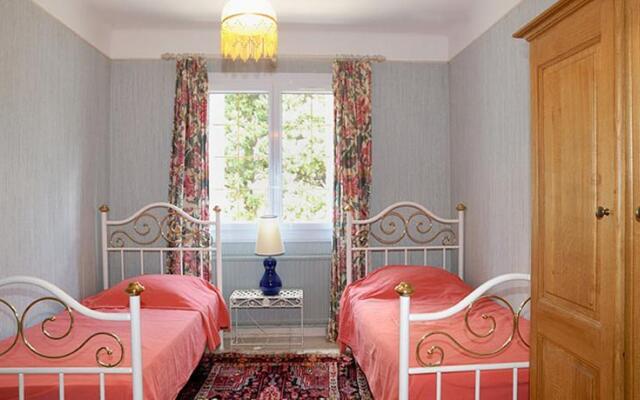 HomeRez - Villa Rue des iris