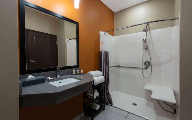 La Quinta Inn & Suites by Wyndham Harrisburg-Hershey