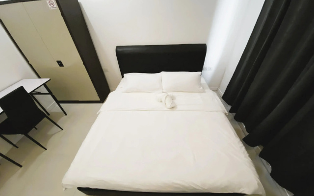 Island Hostel Bayan Lepas Airport