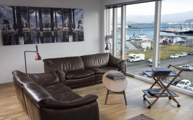 Luxury Apartment With a View of the Harbour