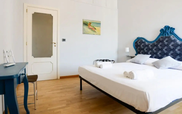 Riviera di Chiaia 207