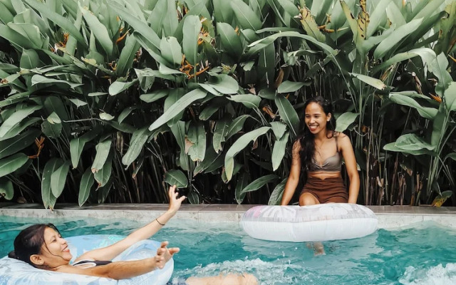 148 Guesthouse and Resort