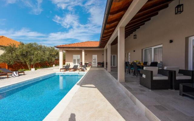 Villa Casa Kasijan