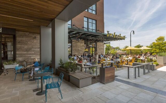 West Home at Green Hills