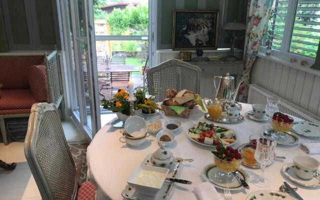 Bed & Breakfast mit Charme- Aux2platanes- Außergewöhnlich schön am Bodensee