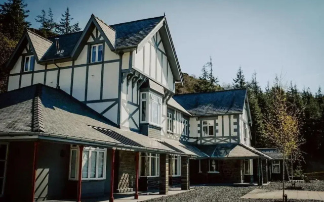 Plas Weunydd Hotel