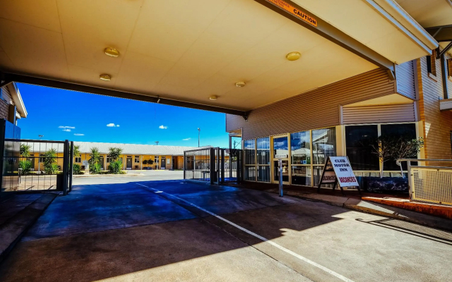 Club Motor Inn