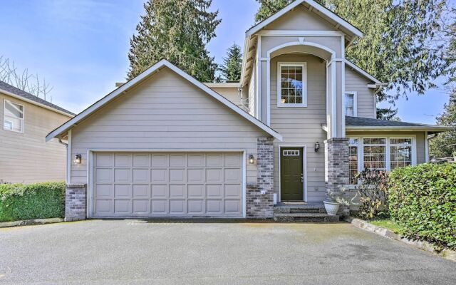 Welcoming Edmonds Vacation Rental w/ Fireplace!