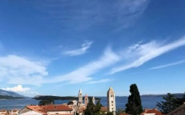 Holiday Apartment Petra & Lucija