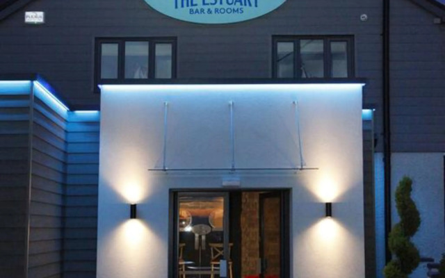 The Estuary Bar and Rooms