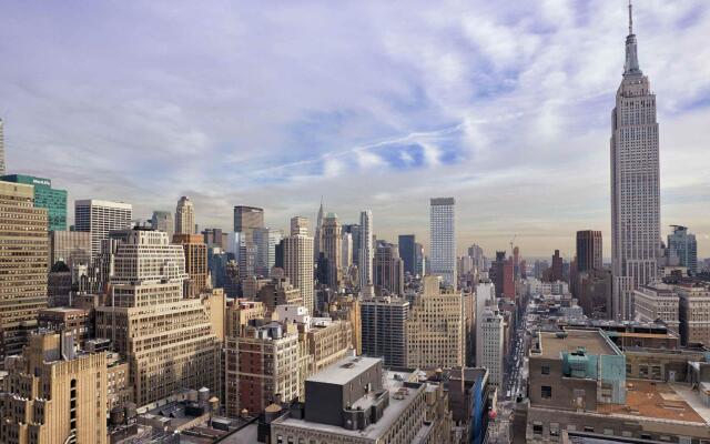 Renaissance New York Midtown Hotel