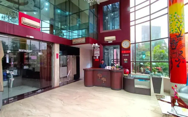 OYO 28157 Hotel Green Field