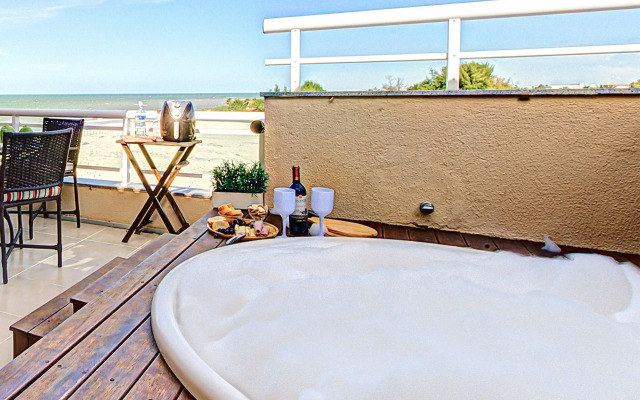 Breezes Do Cumbuco #404 - Na Praia por carpediem