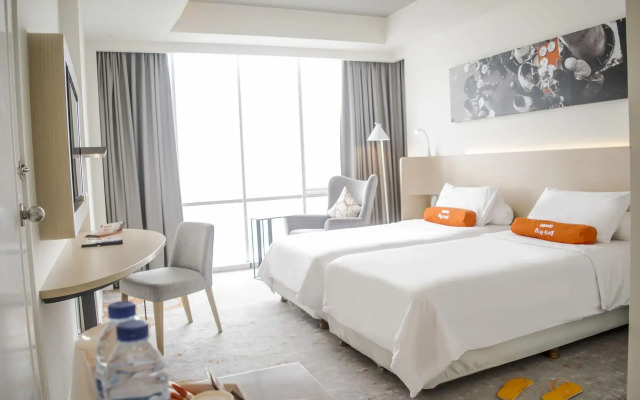 HARRIS Suites fX Sudirman