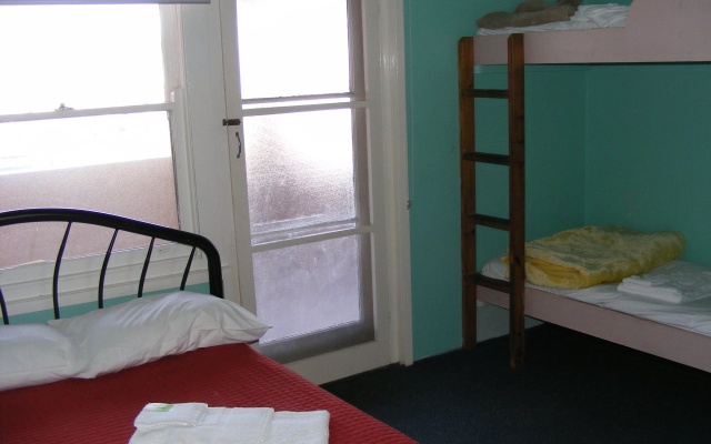 Hotel Illawong Evans Head – Guest Rooms – Evans Head