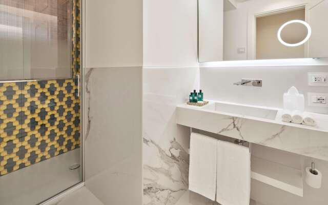 De Bonart Naples, Curio Collection by Hilton