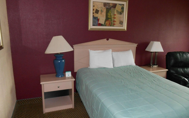 GuestHouse Inn & Suites Eugene / Springfield