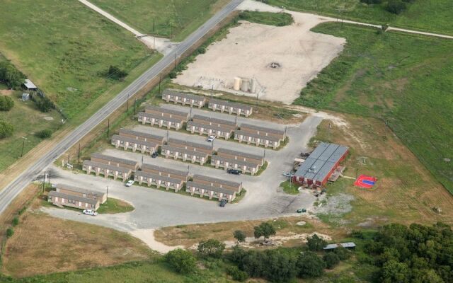 Cuero Oilfield Housing