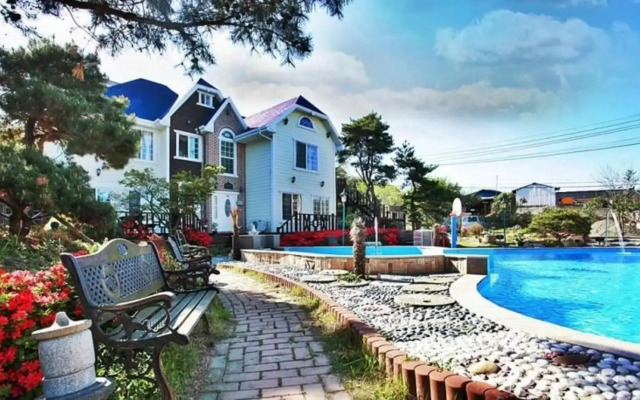 Gyeongju Europe Village Pension