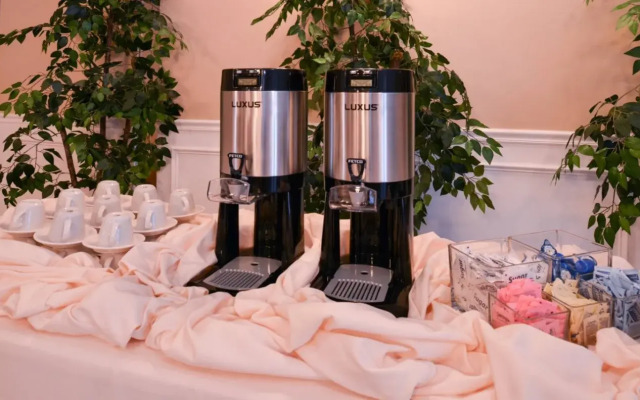 Niagara Crossing Hotel & Spa