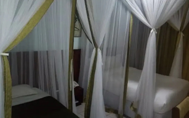 Garden Hotel