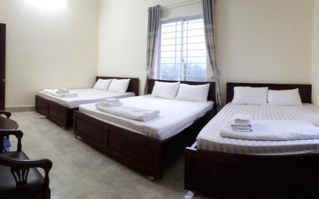 Xuan Anh Hotel – Guest Rooms – Con Son