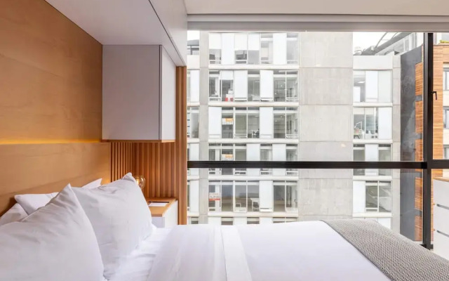 w Lovely 2BR in the Heart of Santa Barbara