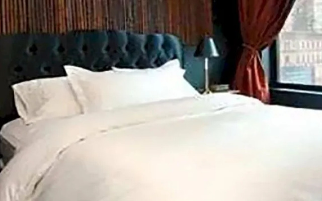 Safehouse Suites Manhattan