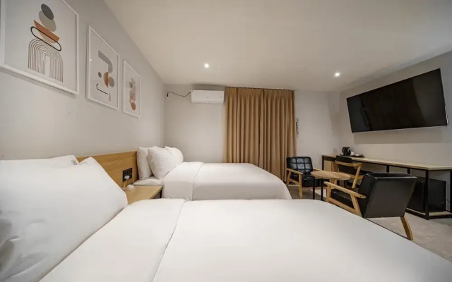 Busan Sasang Le Idea Hotel