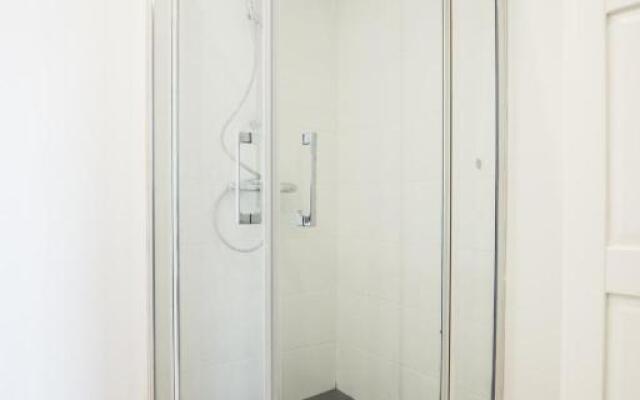 Refurbished Apt Near The Ourcq Canal