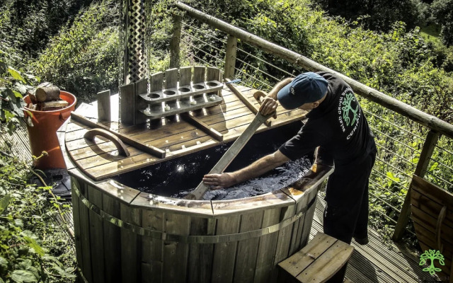 Ceridwen Glamping, Double decker Bus and Yurts