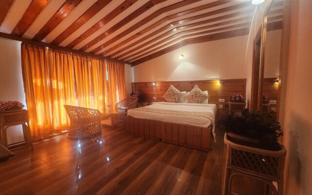 The Chalets Naldehra