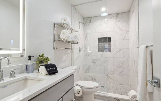 The Eleanor New Orleans