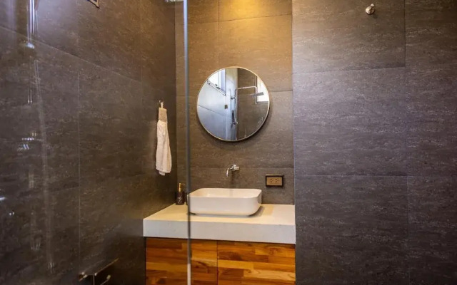 3 Bed Pool Villa Near The Beach KBR29