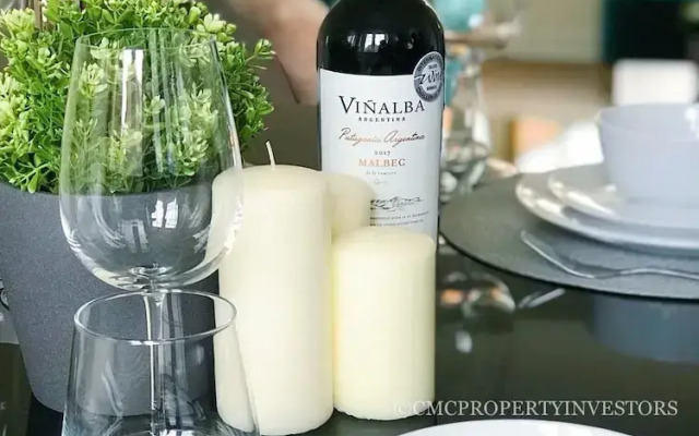 Townhouse Serviced Apartment