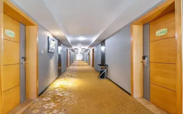 Jintone Hotel (Nanning Xianhu)