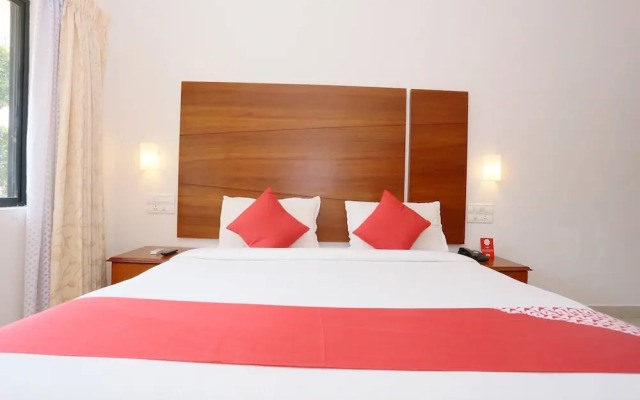 Hotel Dona Castle by OYO Rooms