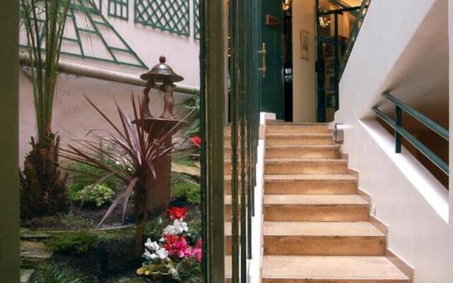 Hôtel Moulin Plaza by Happyculture