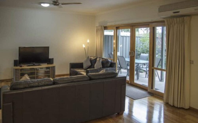 Apartments on Church – Guest Rooms – Lakes Entrance