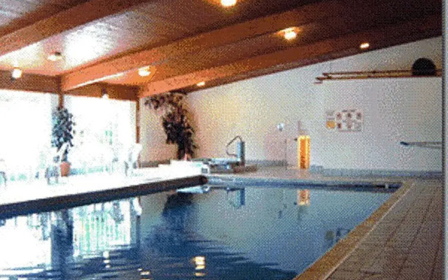 Three Rivers Hotel