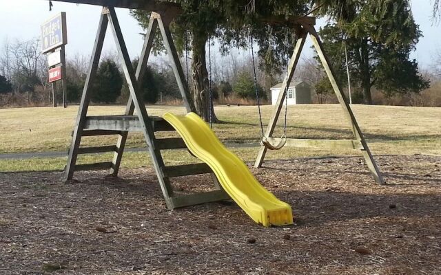 Budget Inn By OYO Natural Bridge I-81