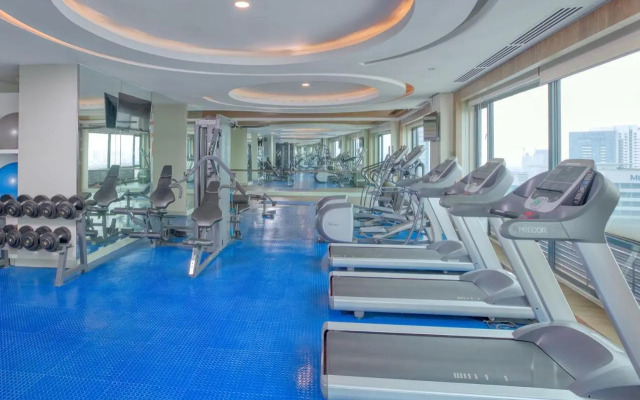 Business & Leisure Stay in Eastwood City