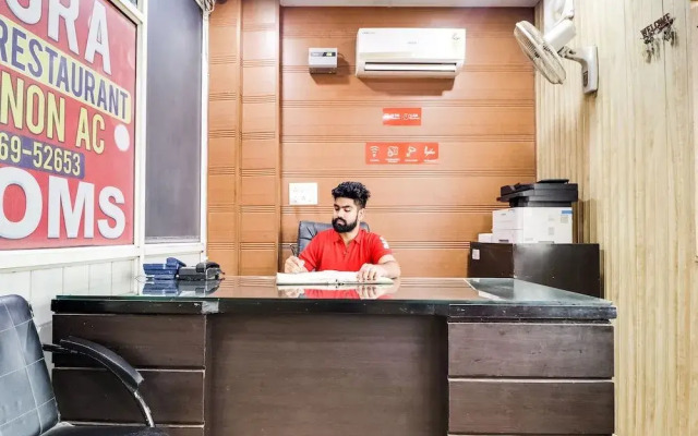 Oyo 46131 Hotel Arora