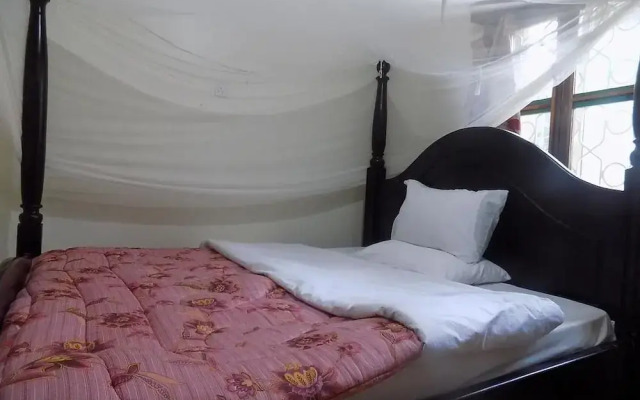 Livani Beach Motel
