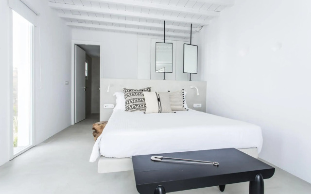 Ostraco Suites